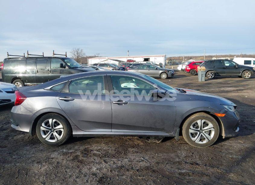 Photo 13 of 2020 Honda Civic LX (VIN 2HGFC2F69LH540103)