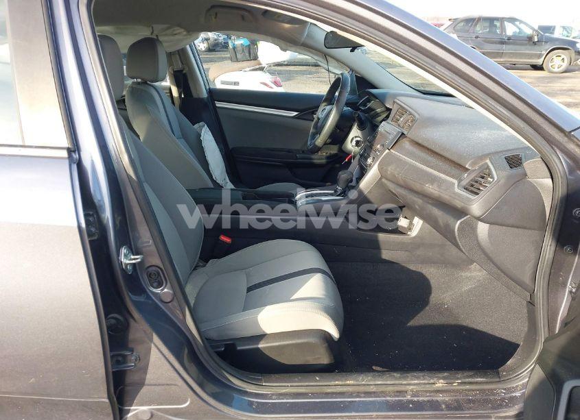 Photo 5 of 2020 Honda Civic LX (VIN 2HGFC2F69LH540103)