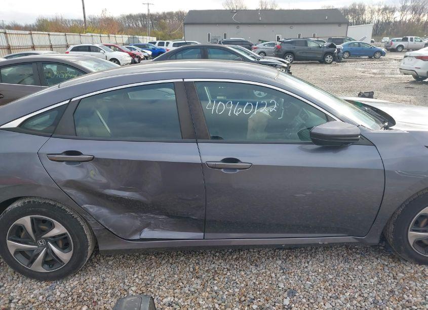 Photo 13 of 2020 Honda Civic LX (VIN 2HGFC2F69LH548900)
