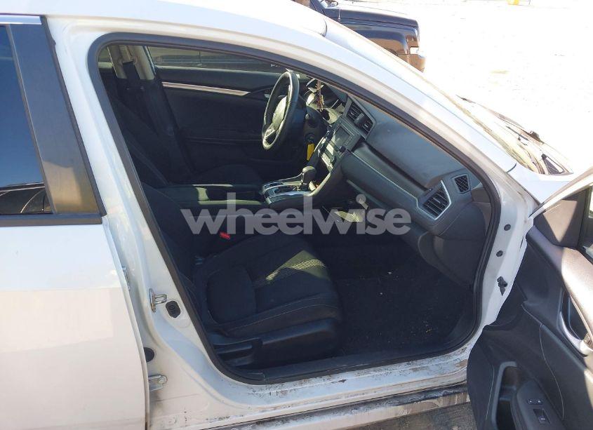 Photo 5 of 2020 Honda Civic LX (VIN 2HGFC2F69LH585350)