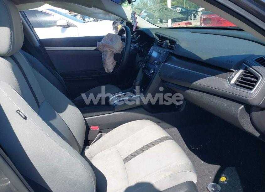 Photo 5 of 2020 Honda Civic LX (VIN 2HGFC2F69LH588815)