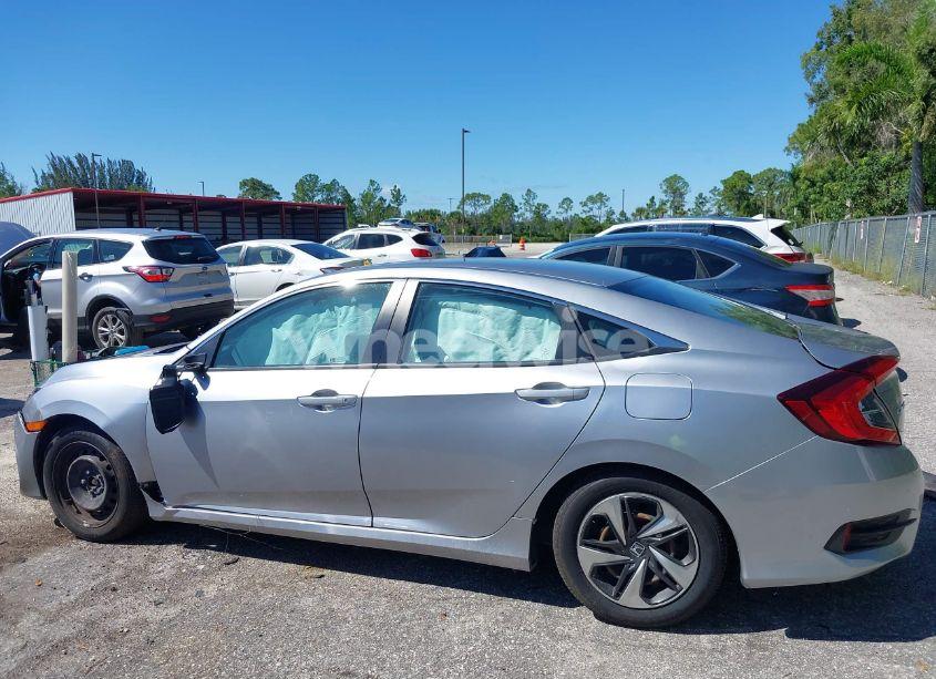 Photo 14 of 2020 Honda Civic LX (VIN 2HGFC2F69LH590161)