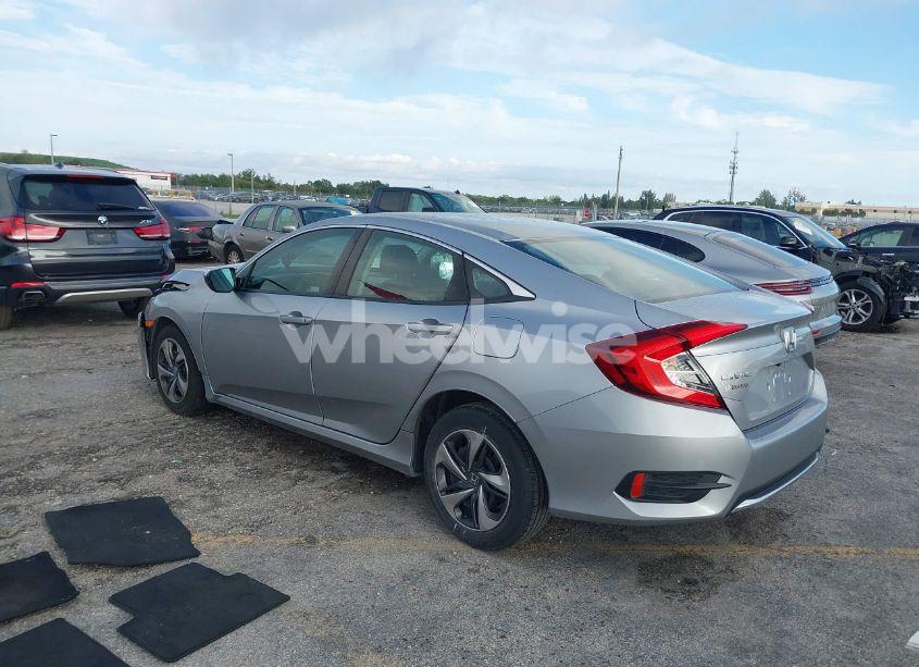 Photo 3 of 2021 Honda Civic LX (VIN 2HGFC2F69MH541916)