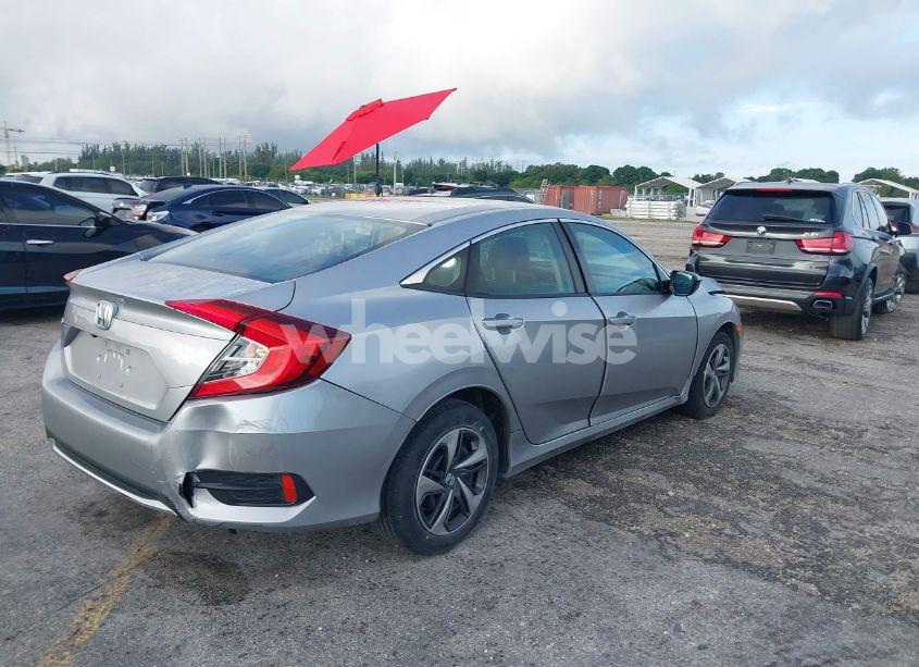 Photo 4 of 2021 Honda Civic LX (VIN 2HGFC2F69MH541916)