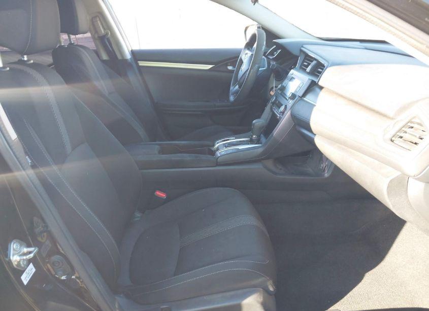 Photo 5 of 2018 Honda Civic LX (VIN 2HGFC2F6XJH547882)