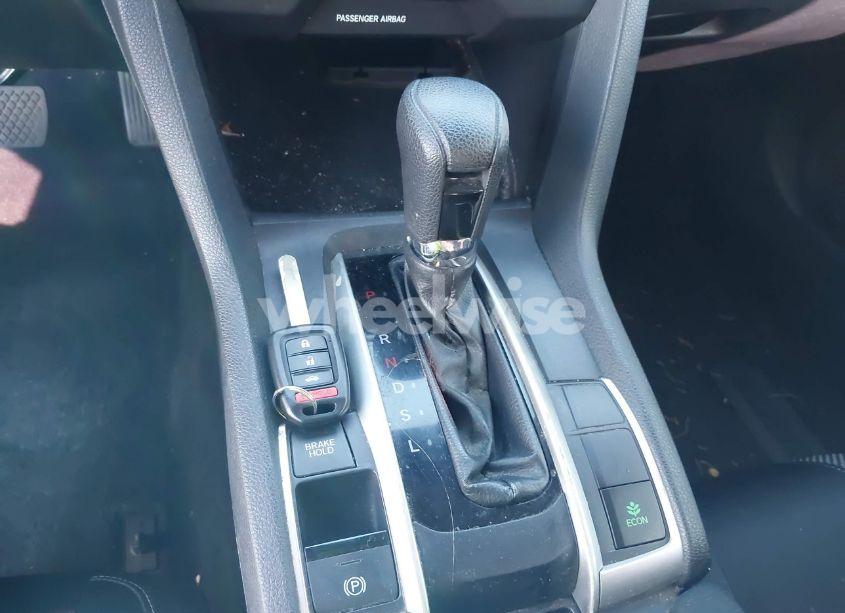 Photo 11 of 2019 Honda Civic LX (VIN 2HGFC2F6XKH501535)