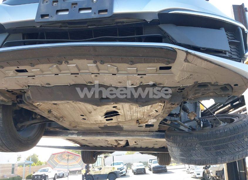 Photo 18 of 2019 Honda Civic LX (VIN 2HGFC2F6XKH501535)