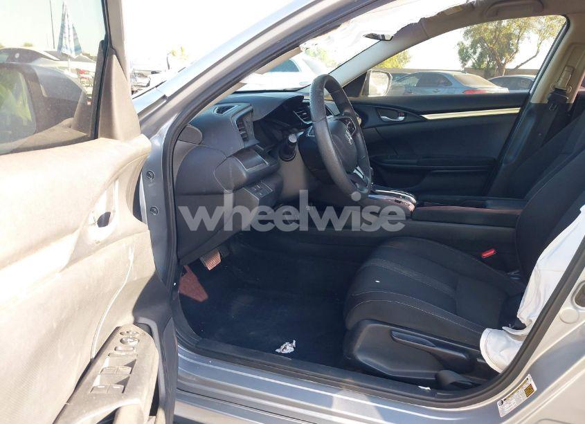 Photo 5 of 2019 Honda Civic LX (VIN 2HGFC2F6XKH501535)