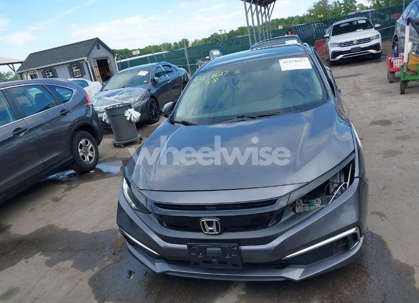 Photo 13 of 2019 Honda Civic LX (VIN 2HGFC2F6XKH502913)