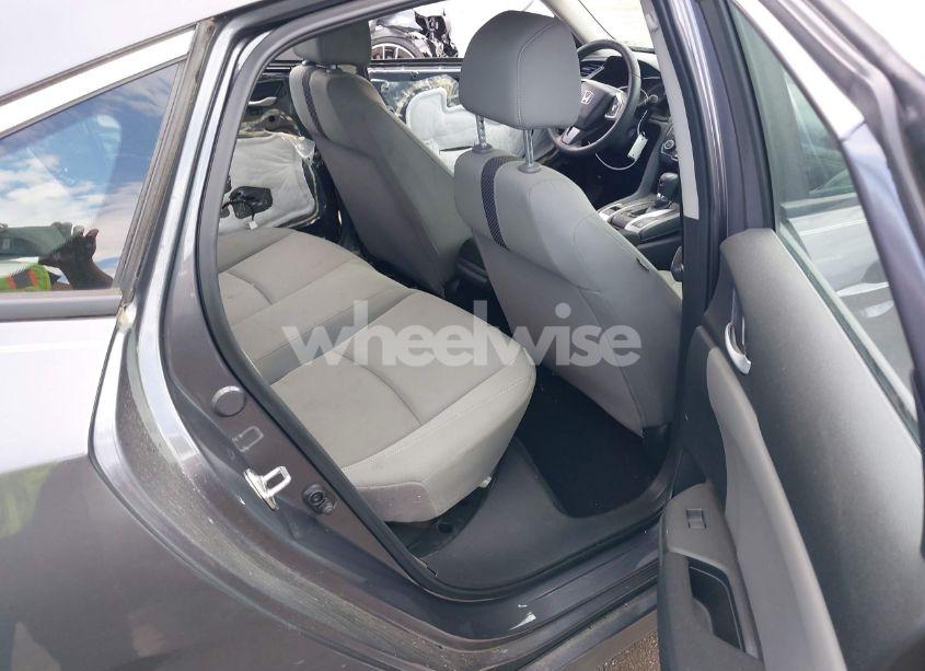 Photo 8 of 2019 Honda Civic LX (VIN 2HGFC2F6XKH502913)