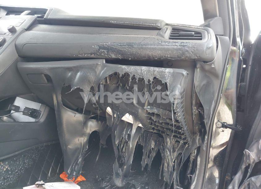 Photo 13 of 2019 Honda Civic LX (VIN 2HGFC2F6XKH509425)