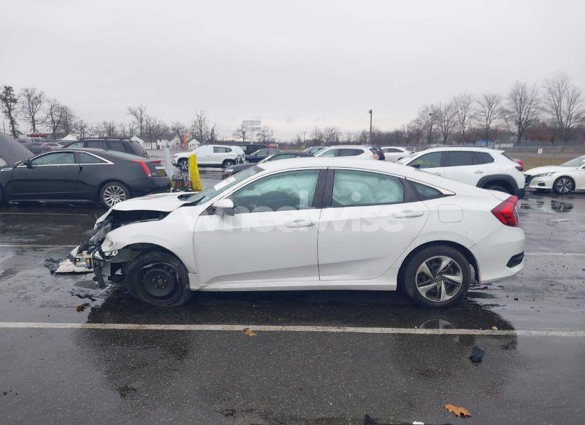 Photo 14 of 2019 Honda Civic LX (VIN 2HGFC2F6XKH514222)