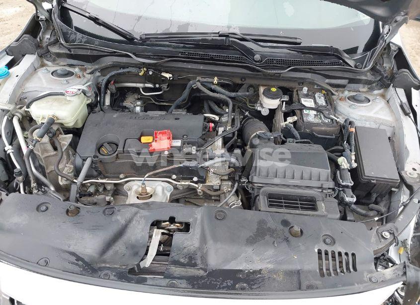 Photo 10 of 2019 Honda Civic LX (VIN 2HGFC2F6XKH519274)