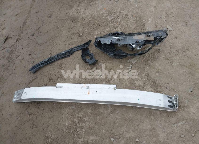 Photo 12 of 2019 Honda Civic LX (VIN 2HGFC2F6XKH519274)