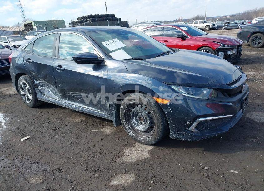 2019 Honda Civic LX (VIN 2HGFC2F6XKH523521) main photo