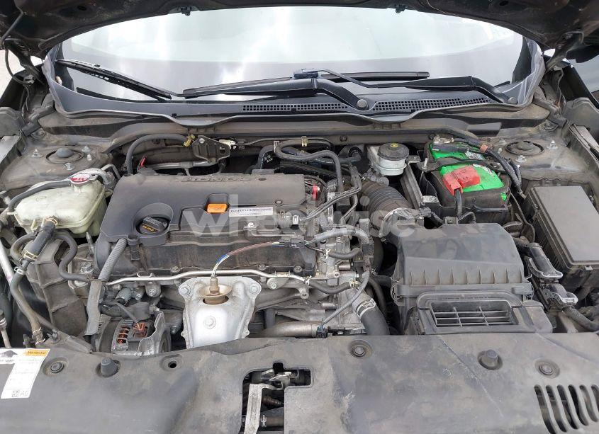 Photo 10 of 2019 Honda Civic LX (VIN 2HGFC2F6XKH525382)