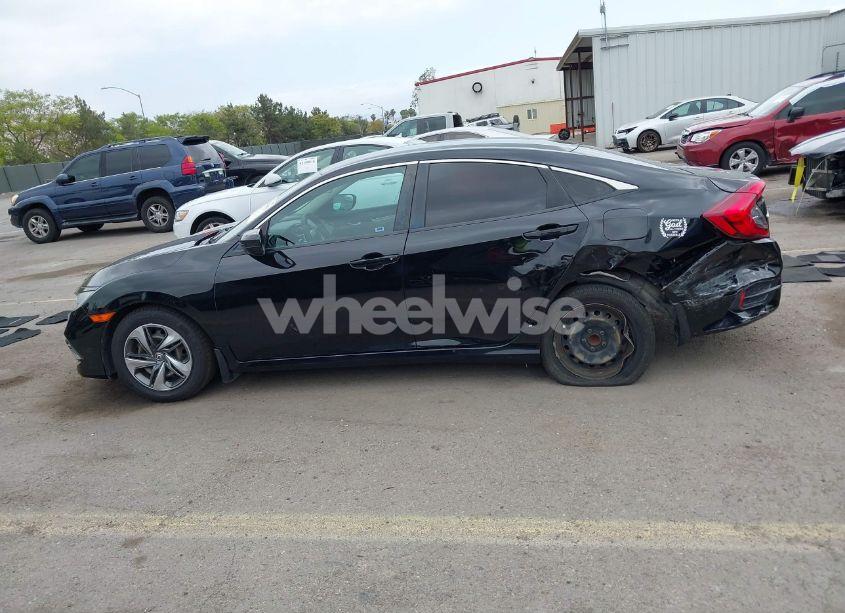 Photo 15 of 2019 Honda Civic LX (VIN 2HGFC2F6XKH525382)