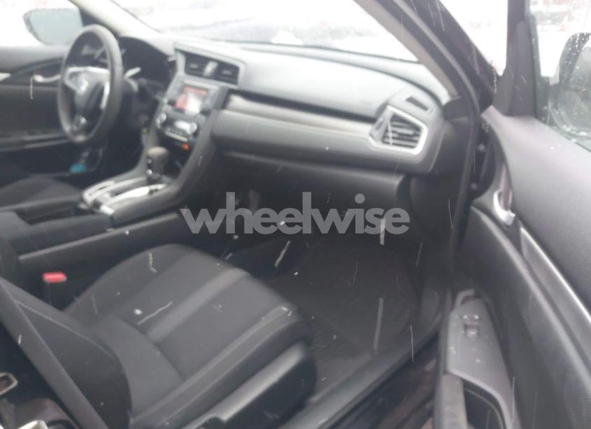 Photo 5 of 2019 Honda Civic LX (VIN 2HGFC2F6XKH529495)