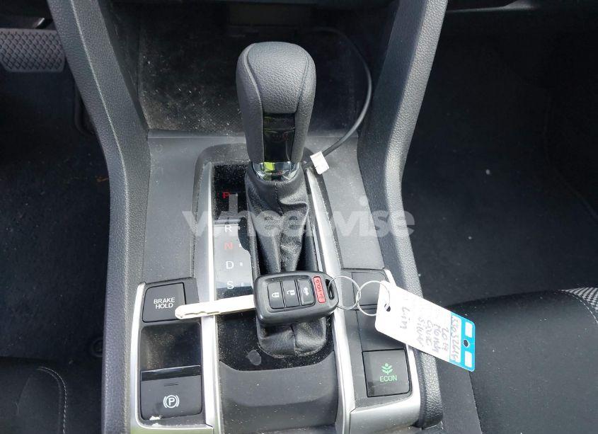 Photo 11 of 2019 Honda Civic LX (VIN 2HGFC2F6XKH531361)