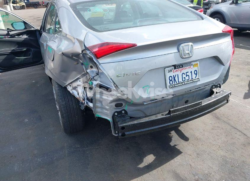 Photo 12 of 2019 Honda Civic LX (VIN 2HGFC2F6XKH531361)