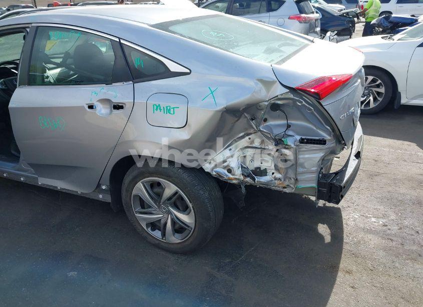 Photo 6 of 2019 Honda Civic LX (VIN 2HGFC2F6XKH531361)