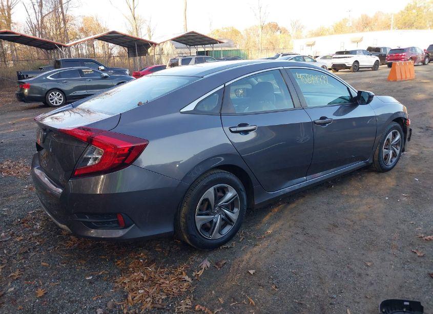 Photo 4 of 2019 Honda Civic LX (VIN 2HGFC2F6XKH546975)
