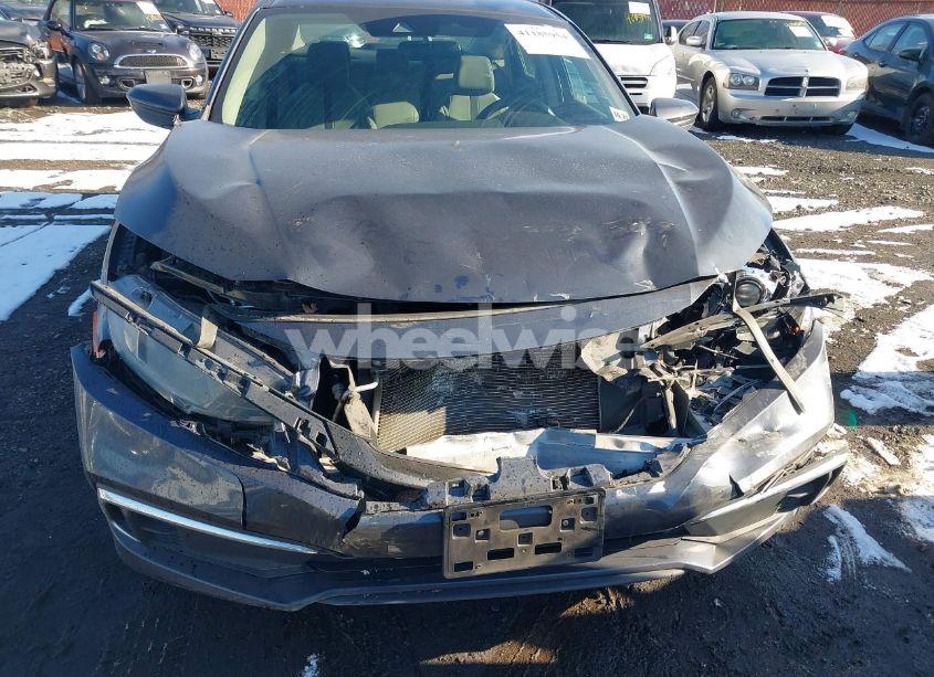 Photo 19 of 2019 Honda Civic LX (VIN 2HGFC2F6XKH549102)