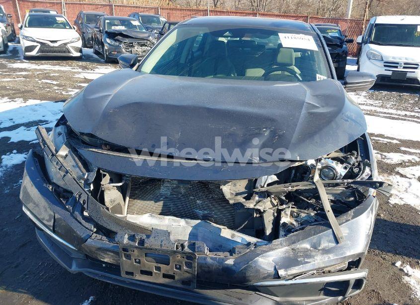 Photo 6 of 2019 Honda Civic LX (VIN 2HGFC2F6XKH549102)