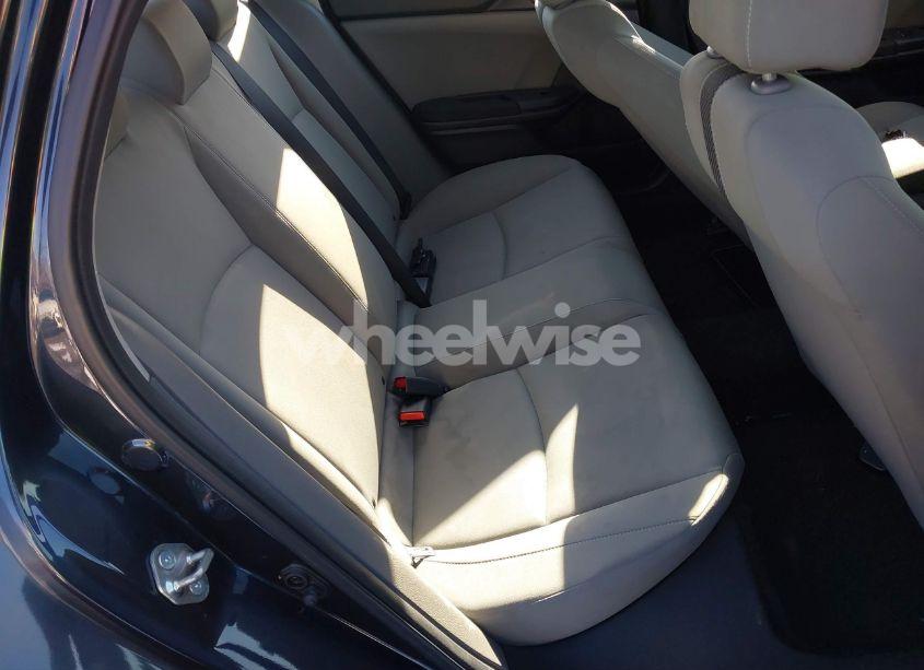 Photo 8 of 2019 Honda Civic LX (VIN 2HGFC2F6XKH549102)