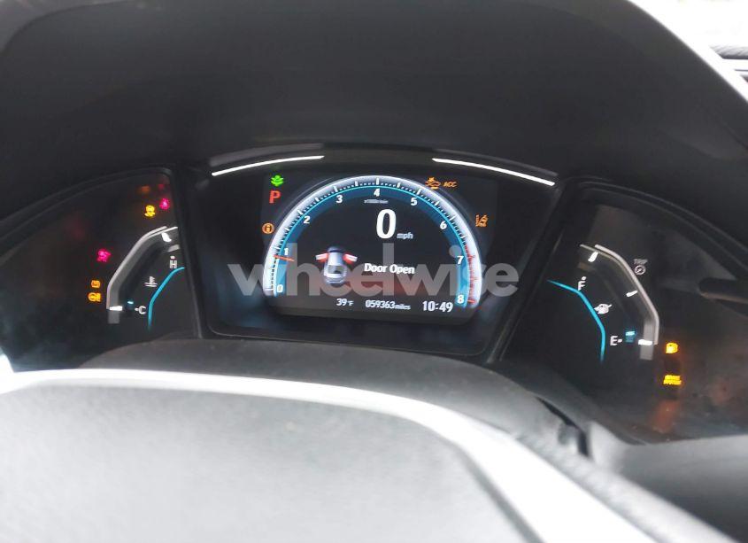Photo 7 of 2019 Honda Civic LX (VIN 2HGFC2F6XKH552789)