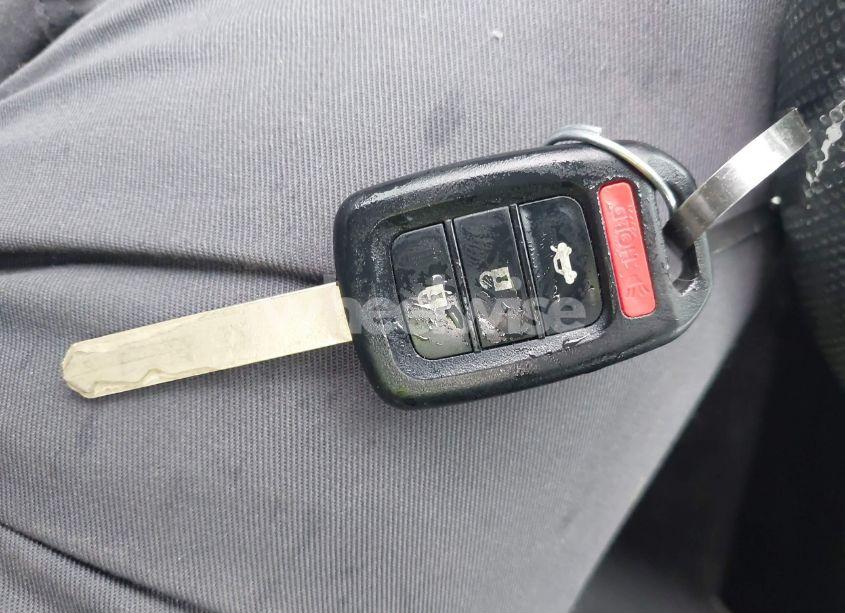 Photo 11 of 2019 Honda Civic LX (VIN 2HGFC2F6XKH560830)