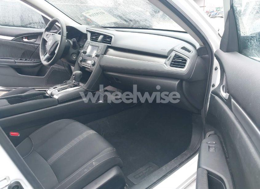 Photo 5 of 2019 Honda Civic LX (VIN 2HGFC2F6XKH560830)