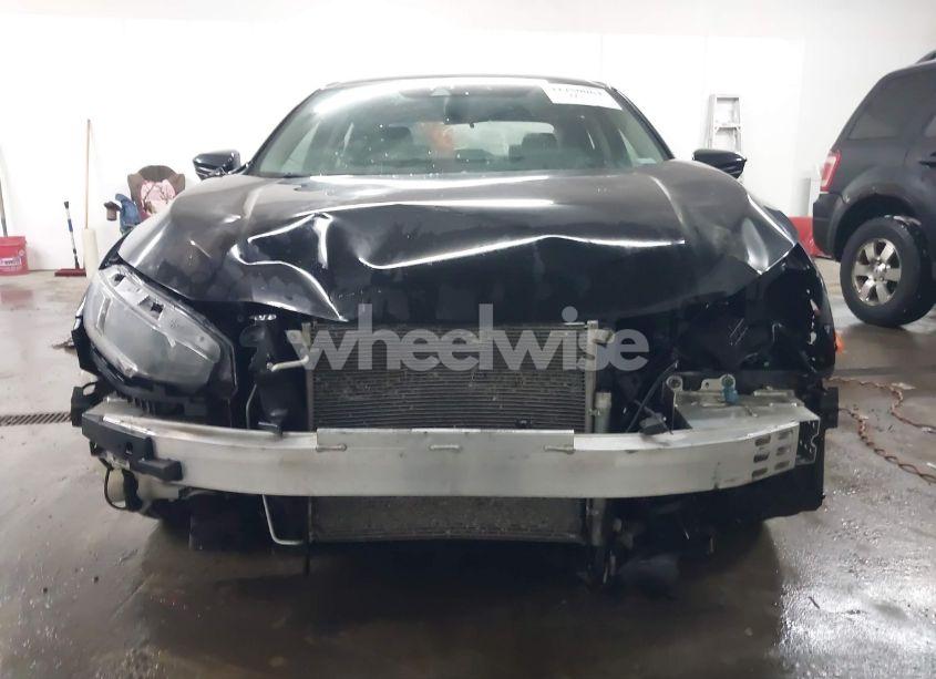 Photo 6 of 2019 Honda Civic LX (VIN 2HGFC2F6XKH565753)