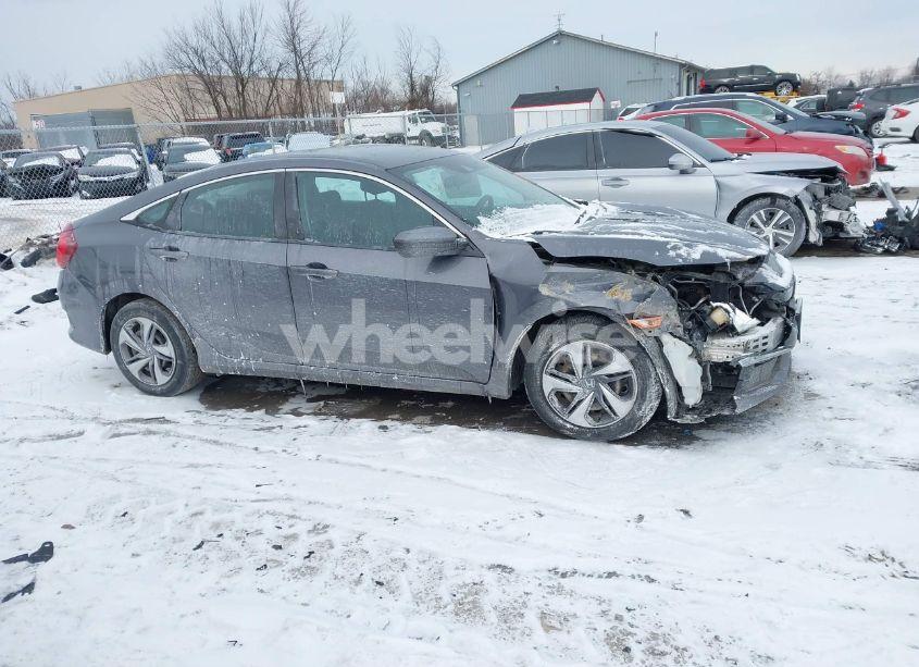 Photo 13 of 2019 Honda Civic LX (VIN 2HGFC2F6XKH570600)