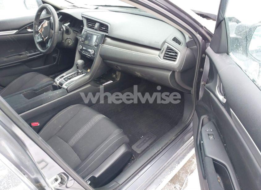 Photo 5 of 2019 Honda Civic LX (VIN 2HGFC2F6XKH570600)