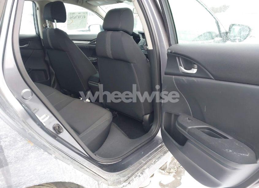 Photo 8 of 2019 Honda Civic LX (VIN 2HGFC2F6XKH570600)