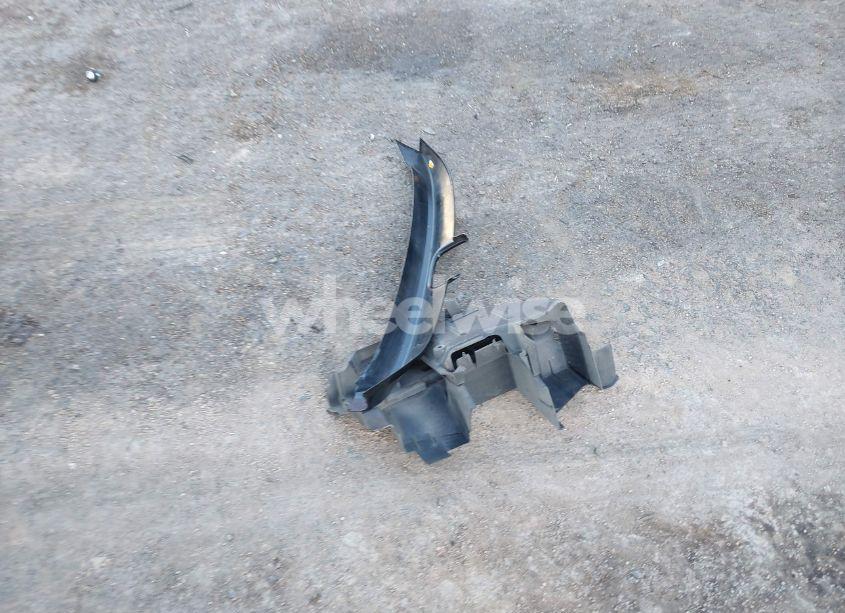 Photo 12 of 2019 Honda Civic LX (VIN 2HGFC2F6XKH605734)