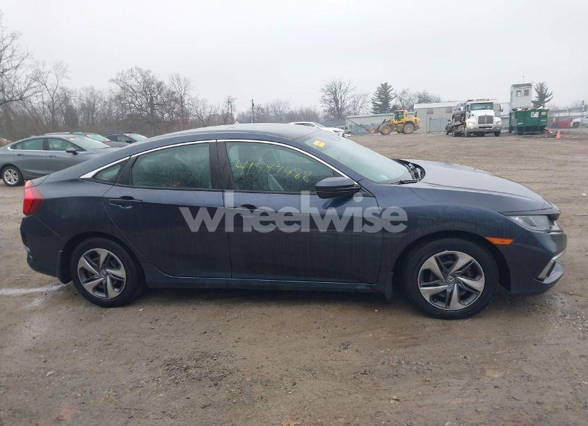 Photo 13 of 2020 Honda Civic LX (VIN 2HGFC2F6XLH511080)
