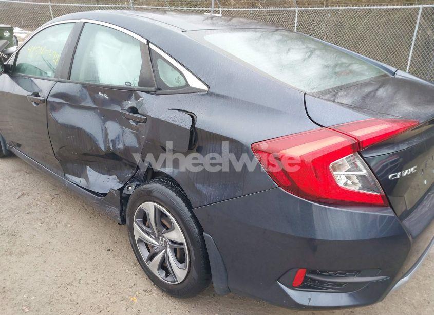 Photo 17 of 2020 Honda Civic LX (VIN 2HGFC2F6XLH511080)