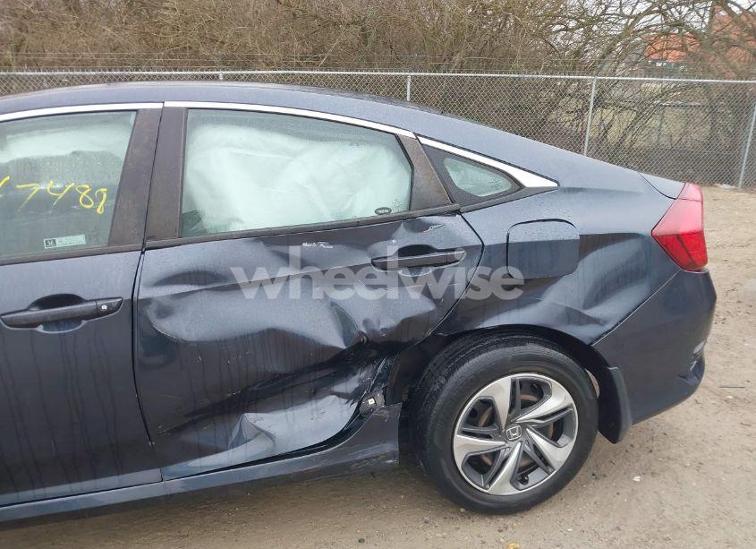 Photo 6 of 2020 Honda Civic LX (VIN 2HGFC2F6XLH511080)