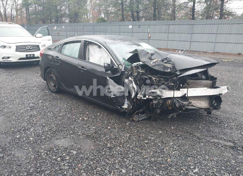 2020 Honda Civic LX (VIN 2HGFC2F6XLH531197) main photo