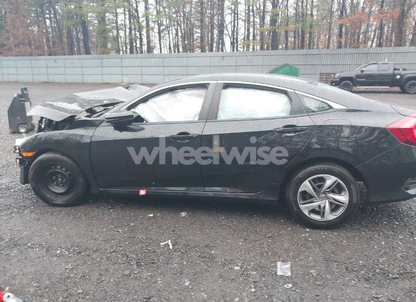 Photo 13 of 2020 Honda Civic LX (VIN 2HGFC2F6XLH531197)