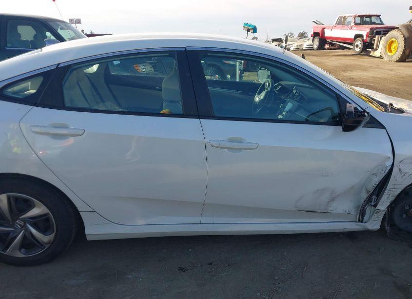 Photo 13 of 2020 Honda Civic LX (VIN 2HGFC2F6XLH531619)