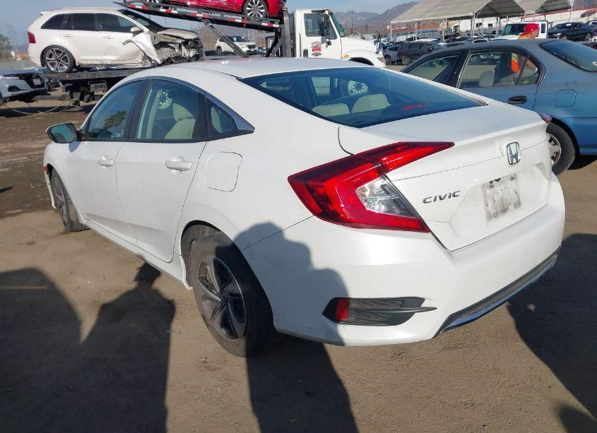 Photo 3 of 2020 Honda Civic LX (VIN 2HGFC2F6XLH531619)