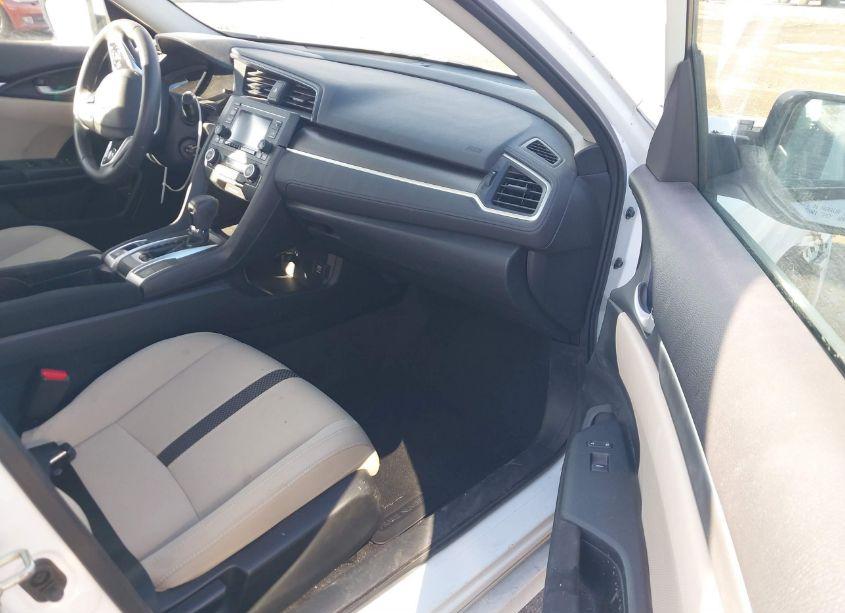 Photo 5 of 2020 Honda Civic LX (VIN 2HGFC2F6XLH531619)