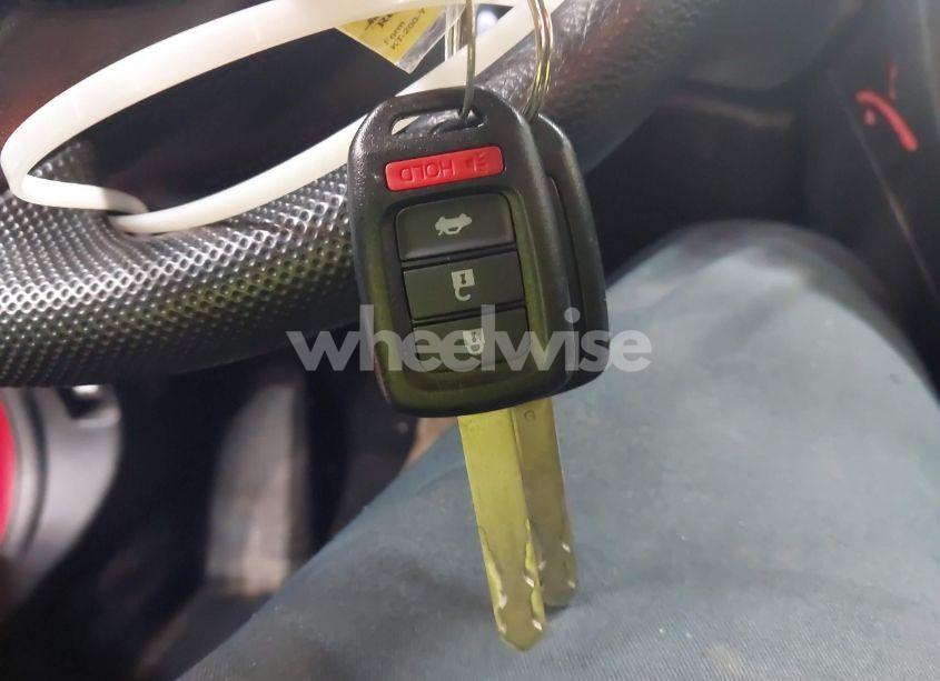 Photo 11 of 2020 Honda Civic LX (VIN 2HGFC2F6XLH551000)