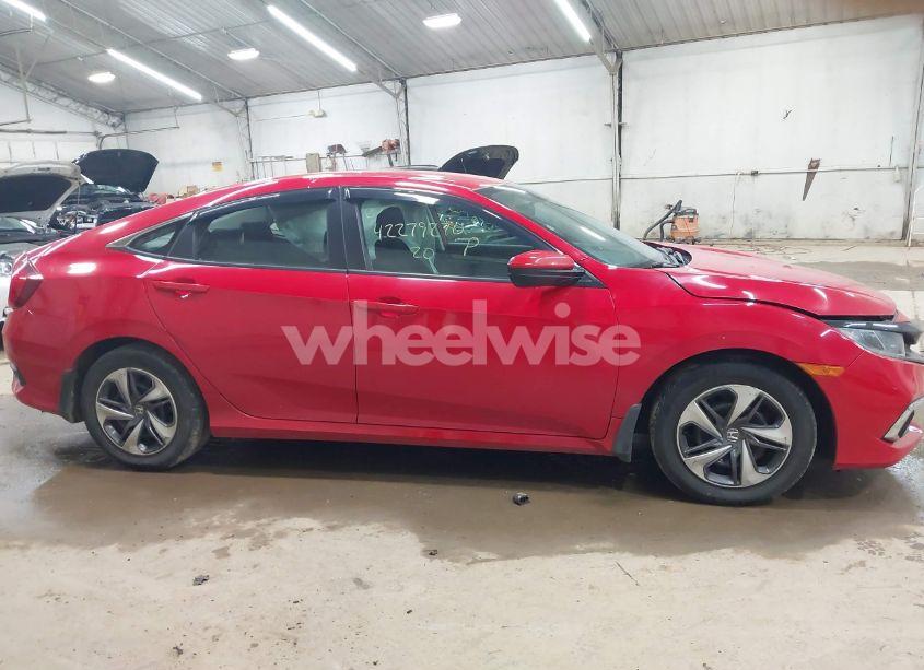 Photo 13 of 2020 Honda Civic LX (VIN 2HGFC2F6XLH551000)