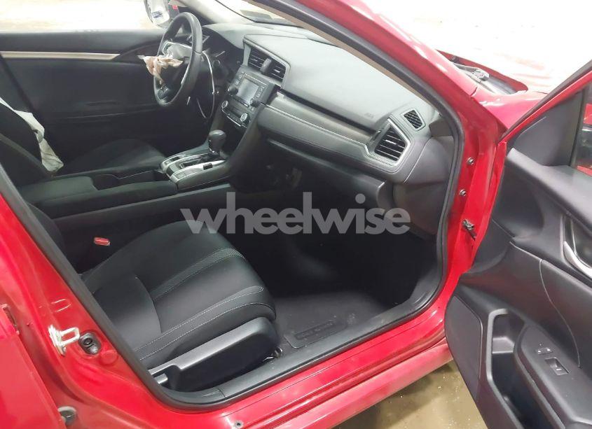 Photo 5 of 2020 Honda Civic LX (VIN 2HGFC2F6XLH551000)