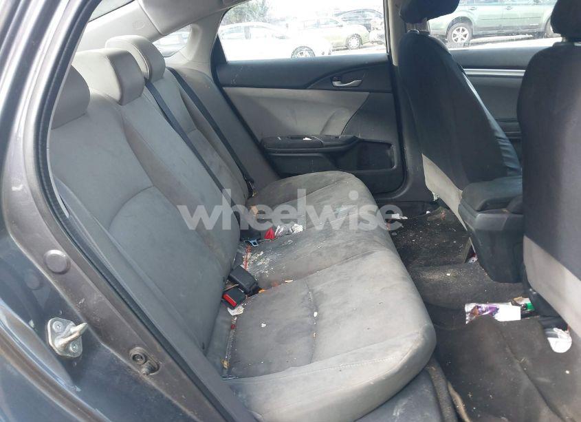 Photo 8 of 2020 Honda Civic LX (VIN 2HGFC2F6XLH552468)