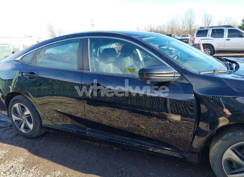 Photo 14 of 2020 Honda Civic LX (VIN 2HGFC2F6XLH553135)